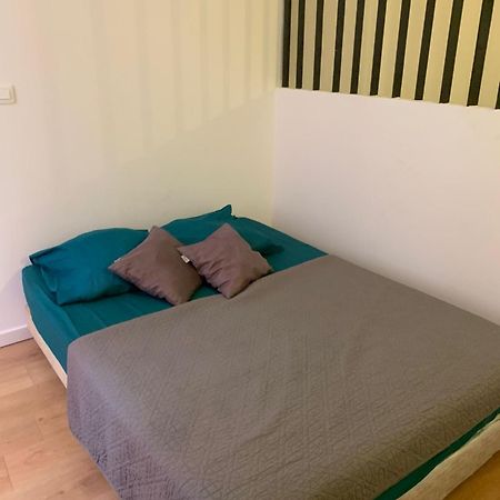 Maison Colonnes 4 Personnes Bastia  Zewnętrze zdjęcie