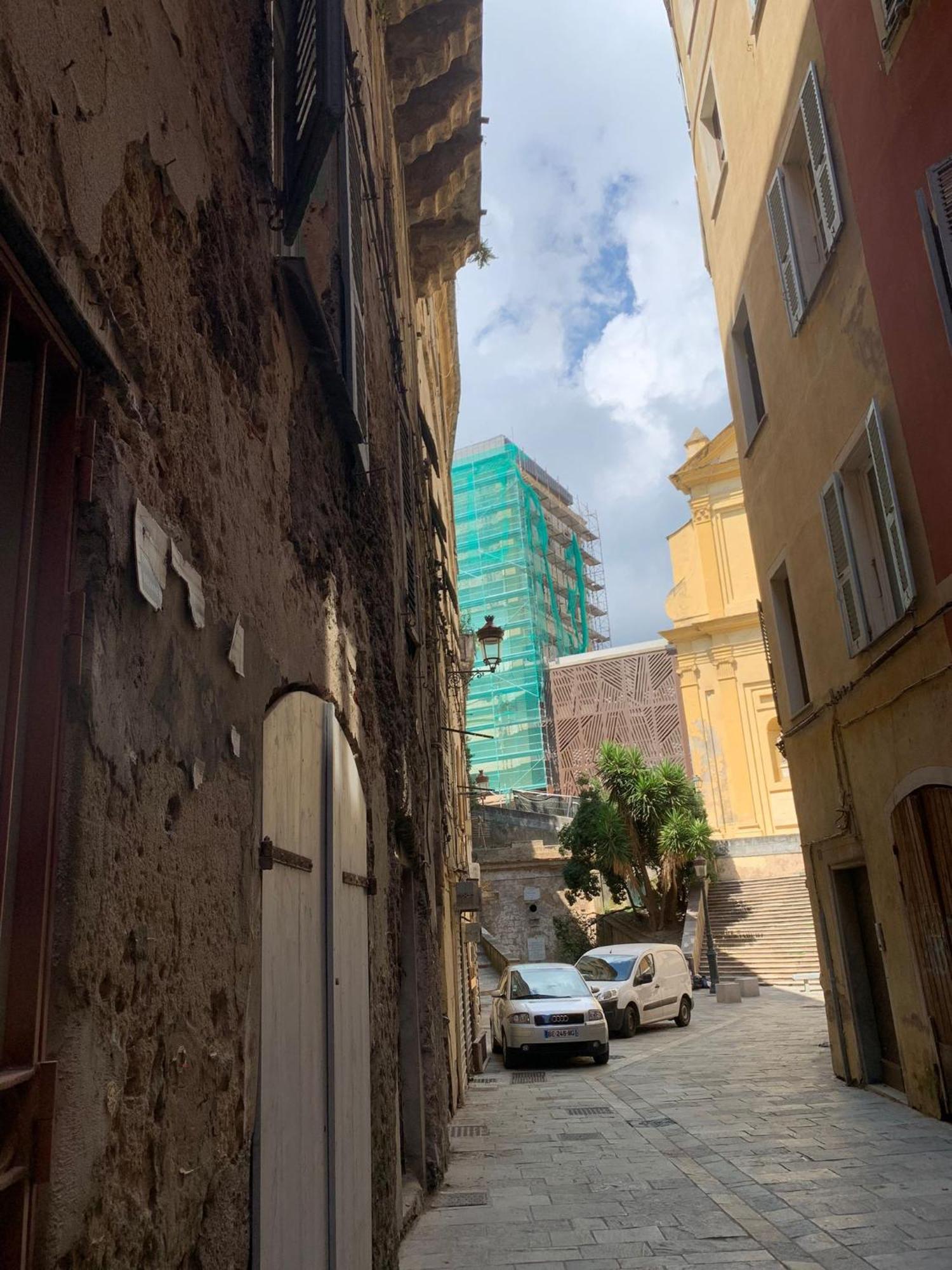 Maison Colonnes 4 Personnes Bastia  Zewnętrze zdjęcie